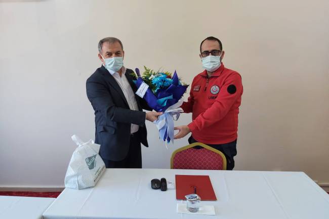 Memur Sen İl Başkanı ve Bağlı İş Kolu Temsilcilerinden Dr. Mustafa HAMBOLAT'a Ziyaret...