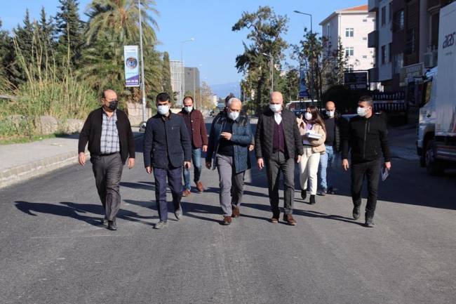 HAFTA SONUNDA SOKAĞA ÇIKMA KISITLAMASINDA DA SAHADAYIZ -BAŞKAN FATİH TOSYALI,HAFTA SONUNDA DA SAHADA