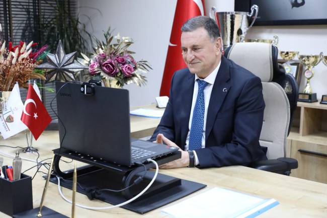 ALMANYA’DAKİ KARDEŞ ŞEHRİLER HATAY’I YALNIZ BIRAKMIYOR KARDEŞ ŞEHİRLER EXPO İÇİN BİR ARADA