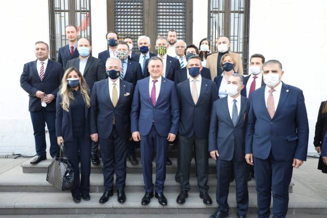 FENERBAHÇE HEYETİNDEN BAŞKAN LÜTFÜ SAVAŞ’A ANLAMLI ZİYARET FENERBAHÇE HEYETİ HATAY’DA