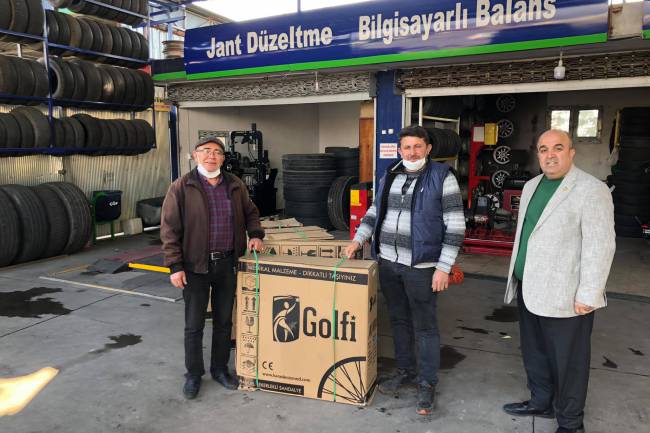 HAYIRSEVER İŞ İNSANI DAVUT GERKES'TEN 250 ADET TEKERLEKLİ SANDALYE