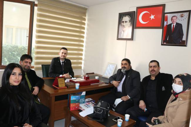 Hatay aktif gazeteciler cemiyetin'den Hatay AK parti Defne gençlik kollarına ziyaret