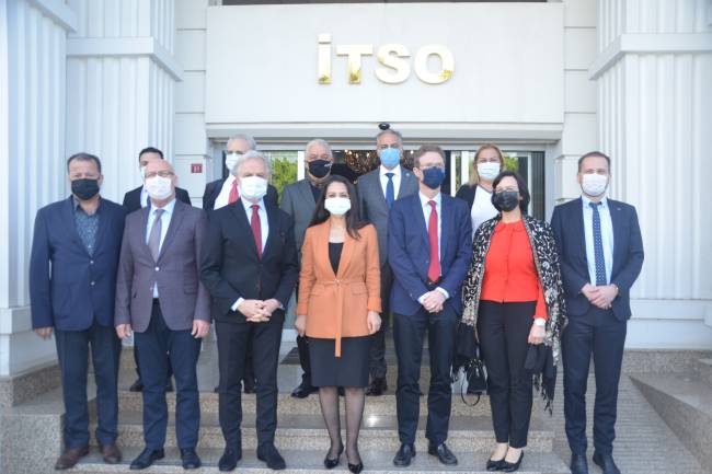 AB Türkiye Delegasyonu Başkanı Büyükelçi Nikolaus Meyer-Landrut ve  Beraberindeki Heyet İTSO’yu Ziyaret Etti.