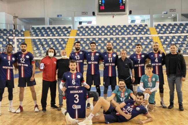 HATAY BÜYÜKŞEHİR BELEDİYESPOR ZİRVEYİ KOVALIYOR MALATYA BÜYÜKŞEHİR BELEDİYESPOR-HATAY BÜYÜKŞEHİR BELEDİYESPOR: 0-3