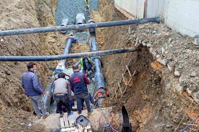 10 BİN TONLUK DEPODA BAĞLANTILAR TAMAMLANDI