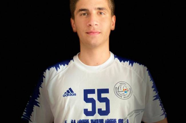 HATAYLI HENTBOLCULARA MİLLİ DAVET HATAY BÜYÜKŞEHİR BELEDİYESPORLU 4 HENTBOLCU MİLLİ TAKIM ADAY  KADROSUNA SEÇİLDİ