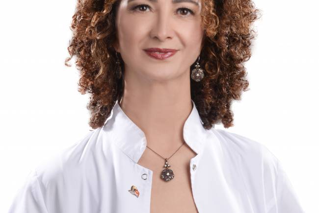 YAZ AYLARINDA DA CİLT BAKIMINIZI İHMAL ETMEYİN