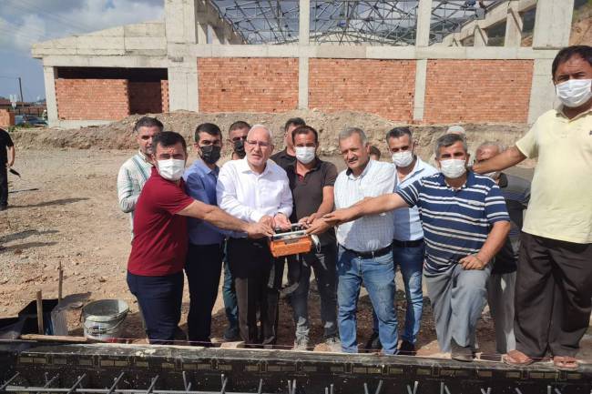 İSKENDERUN BELEDİYE BAŞKANI FATİH TOSYALI: DENİZCİLER ÇOK AMAÇLI SALON PROJESİNİN TEMELİ ATILDI