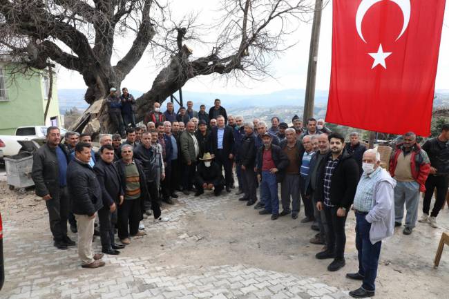BAŞKAN SAVAŞ’TAN ÇİFTÇİYE GÜBRE DESTEĞİ  SAVAŞ: KALİTELİ GÜBRELERİ ÇİFTÇİMİZE UCUZA ULAŞTIRACAĞIZ  SAVAŞ: HATAY’IN HER NOKTASINDA ALTYAPI ÇALIŞMALARIMIZ DEVAM EDİYOR  LÜTFÜ SAVAŞ: YERELDEN KALKINMAYA ÖNEM VERİYORUZ