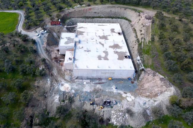 ODABAŞI VE EKİNCİ’Yİ BESLEYECEK DEPONUN YÜZDE 85’İ TAMAMLANDI