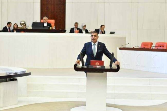 Karayolları görevini yapmıyor, Hatay'da trafik eziyete dönüşüyor