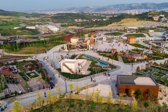 BAŞKAN SAVAŞ MÜJDELİ HABERİ VERDİ EXPO ALANLARINA GİRİŞLER VE PROGRAMLAR ÜCRETSİZ OLMAYA DEVAM EDECEK