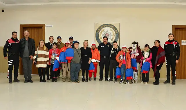 Hatay İl Emniyet Müdürü’nden Anlamlı Öğrenci Ziyareti