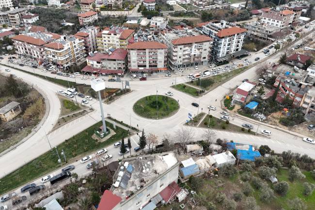 REFÜJLERE YEŞİL DOKUNUŞ  HBB, DAHA YEŞİL HATAY İÇİN ÇALIŞIYOR