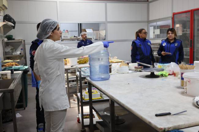 BÜYÜKŞEHİR’DEN BAYRAM ÖNCESİ DENETİM 