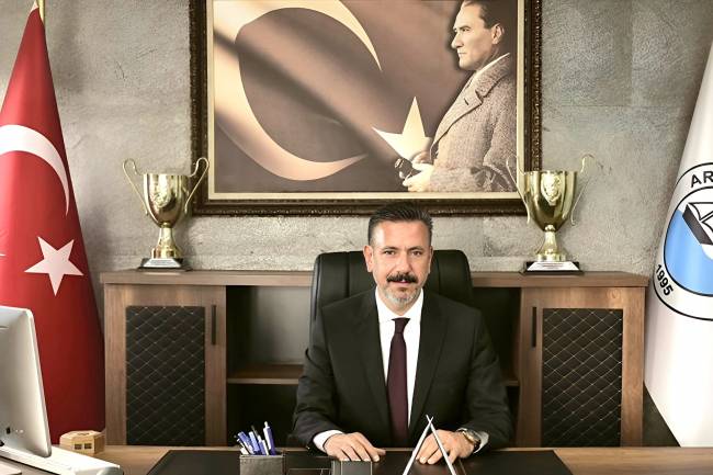 BAŞKAN ÜSTÜN’DEN BAYRRAM MESAJI