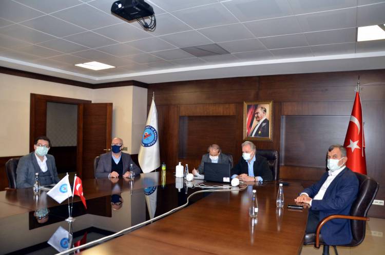 İTSO Meclisi Meslek Komite Üyeleri Bankkart Başak Tedarik  Zinciri Finansmanı Projesi ile ilgili bilgilendirildi