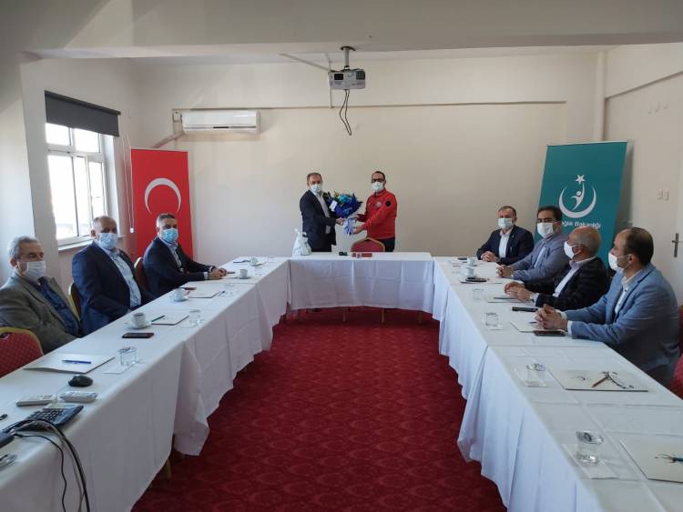 Memur Sen İl Başkanı ve Bağlı İş Kolu Temsilcilerinden Dr. Mustafa HAMBOLAT'a Ziyaret...