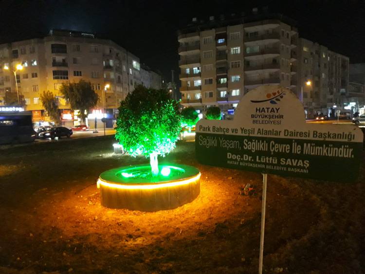 HBB KENT ESTETİĞİNE ÖNEM VERİYOR  CADDE VE SOKAKLAR IŞIL IŞIL  HATAY YENİ YILA IŞIL IŞIL GİRİYOR