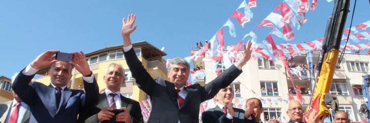 CHP Hatay İl Başkanı Hasan Ramiz Parlar, Hatay’ın sorunlarını gündeme getirdi.