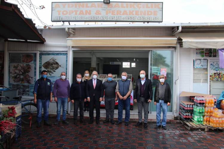 BAŞKAN FATİH TOSYALI'DAN BALIK VE SEBZE HALİNE ZİYARET BELEDİYE BAŞKANI FATİH TOSYALI ESNAFIMIZIN HER DAİM YANINDAYIZ