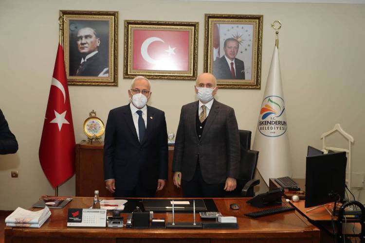 ULAŞTIRMA BAKANI KARAİSMAİLOĞLU’NDAN  BELEDİYE BAŞKANI TOSYALI’YA ZİYARET