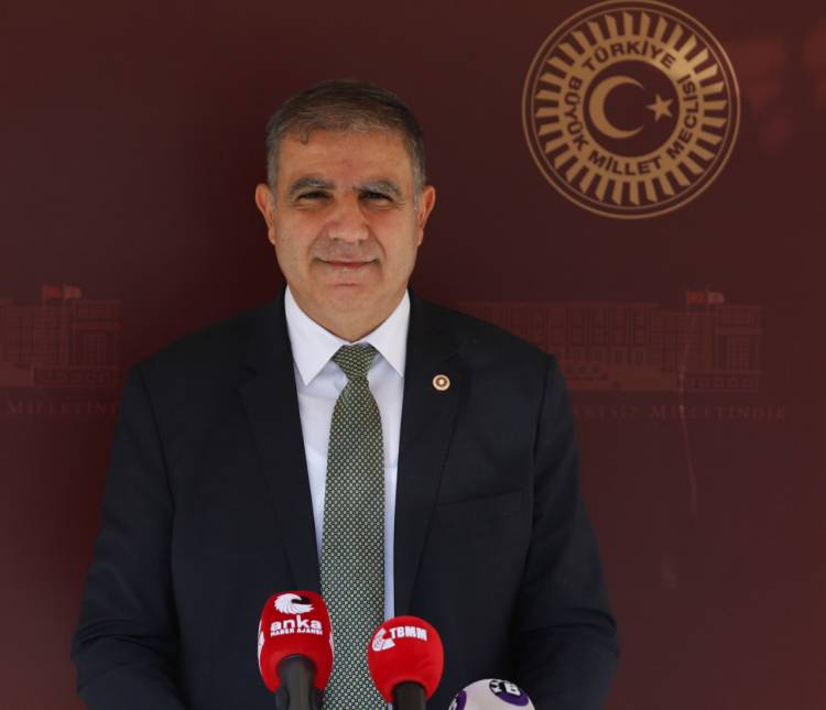 YANLIŞ DIŞ POLİTİKA HATAY’I YOKSULLAŞTIRIYOR