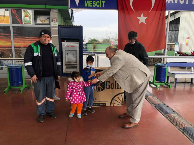 HAYIRSEVER İŞ İNSANI DAVUT GERKES'TEN 250 ADET TEKERLEKLİ SANDALYE