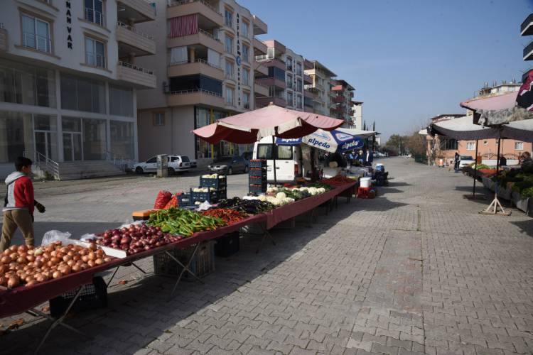 FAKIUŞAĞI SEMT PAZARI YENİ YERİNDE FAALİYETE GEÇTİ