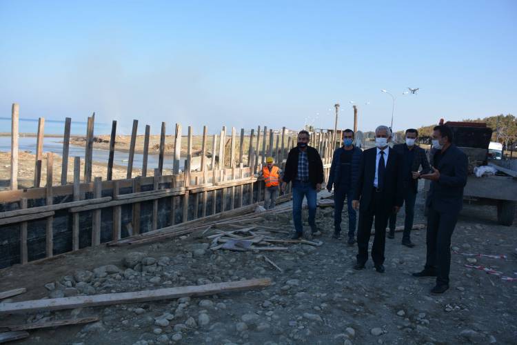 “ARSUZ SAHİL YÜRÜYÜŞ YOLU” TADİLAT ÇALIŞMALARI DEVAM EDİYOR