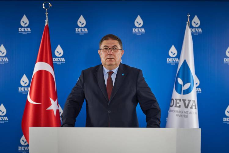 ‘İktidar vatandaşın yaşadığı gelir sıkıntısıyla adeta alay ediyor’