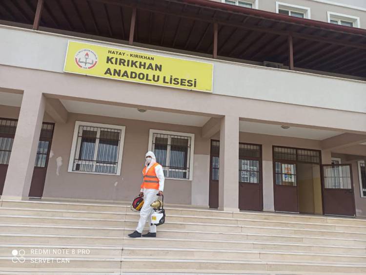 BAŞKAN YAVUZ YÜZ YÜZE EĞİTİM ÖNCESİ OKULLARDA DEZENFEKTE YAPTIRDI