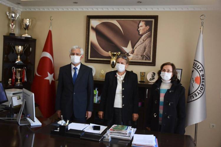 EMEKÇİ KADINLARDAN BAŞKAN GÜVEN’E ZİYARET