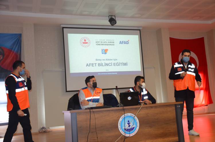 AFET FARKINDALIK EĞİTİMİ DÜZENLENDİ