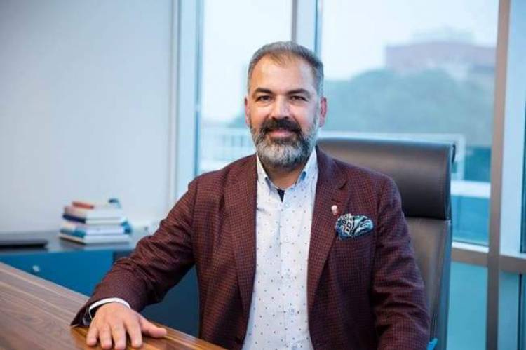 Batıgöz Sağlık Grubu Yönetim Kurulu Başkanı Op. Dr. Mehmet SÖYLER, 14 Mart Tıp Bayramı nedeniyle bir kutlama mesajı yayımladı.