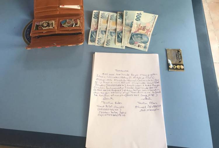 HBB ZABITASI KAYIP CÜZDANI SAHİBİNE TESLİM ETTİ