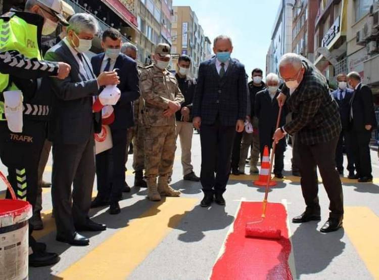 YAYA ÖNCELİĞİ KIRMIZI ÇİZGİMİZDİR!