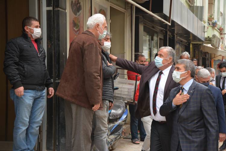 BAŞKAN YILMAZ; “ SÖZ VERDİĞİMİZ GİBİ, ŞEHRİMİZİ ASFALTLA BULUŞTURMAYA DEVAM EDİYORUZ.” 