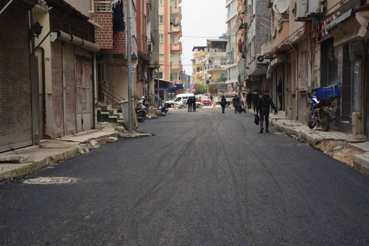 BAŞKAN YILMAZ; “ SÖZ VERDİĞİMİZ GİBİ, ŞEHRİMİZİ ASFALTLA BULUŞTURMAYA DEVAM EDİYORUZ.” 