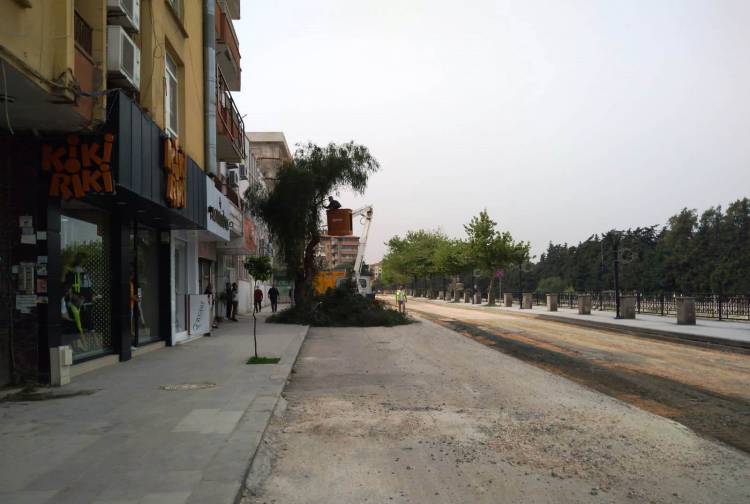 İNÖNÜ CADDESİ’NDE BETON ASFALT SERİM HAZIRLIKLARI