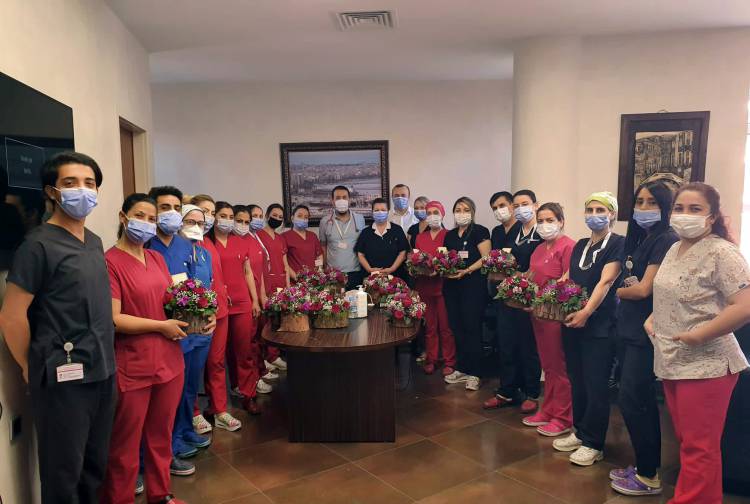 İYİ Kİ VARSINIZ BEYAZ MELEKLER