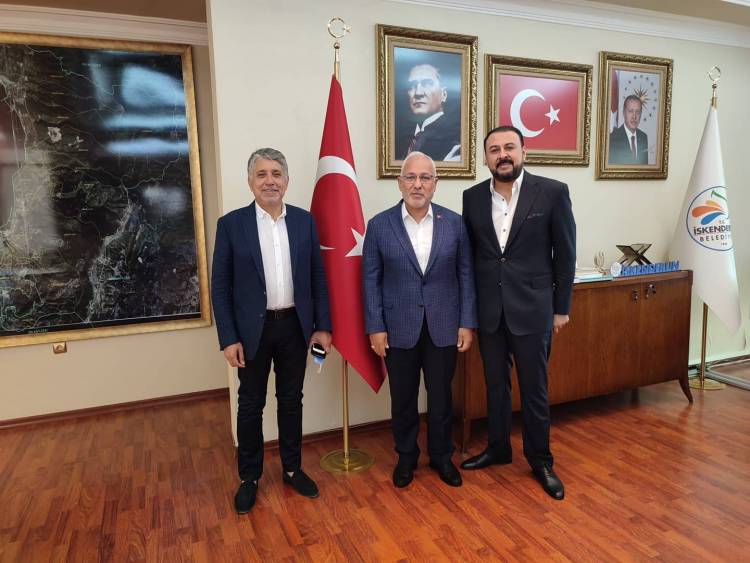 KIRIKHAN BELEDİYE BAŞKANI YAVUZ BAŞKAN FATİH TOSYALI’YI ZİYARET ETTİ