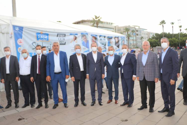 İSKENDERUN 2. KİTAP GÜNLERİNİN RESMİ AÇILIŞI GERÇEKLEŞTİRİLDİ