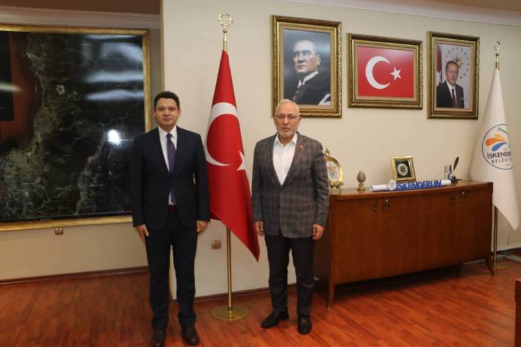 ARSUZ KAYMAKAMI GÖKPINAR’DAN  BAŞKAN TOSYALI’YA ZİYARET