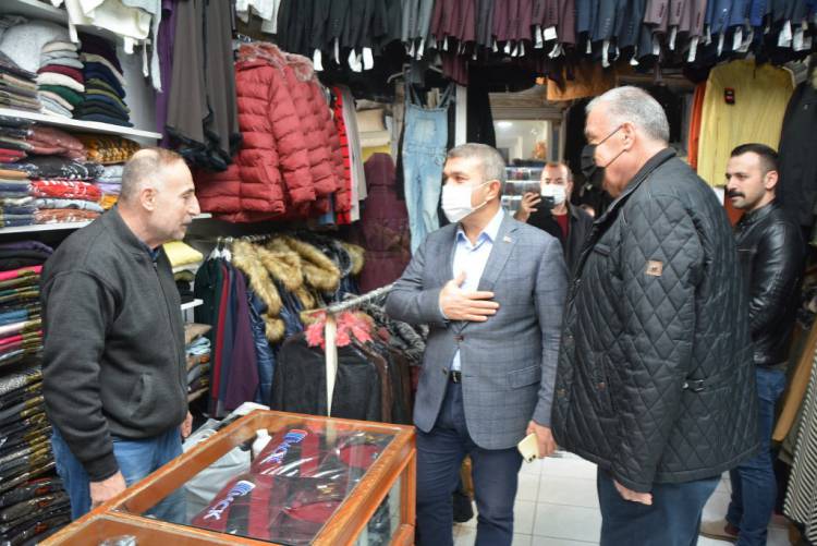 BAŞKAN YILMAZ: “ESNAFIMIZ BAŞIMIZIN TACIDIR.” 