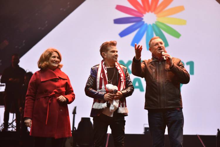 HATAYLILAR, YENİ YILA KENAN DOĞULU İLE GİRDİ