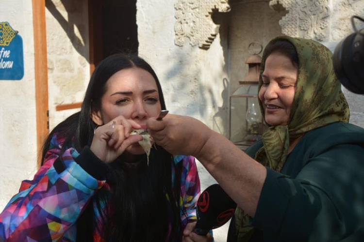 DÜNYAYI GEZİYORUM EKİBİ ANTAKYA’DA    