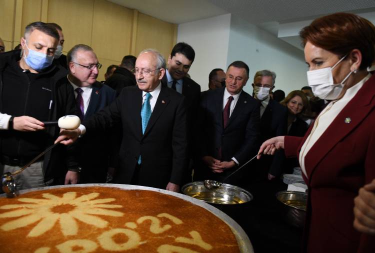 BAŞKENT’TEN EXPO’21 HATAY’A TAM DESTEK MİLET İTTİFAKI TEK YÜREK EXPO’21 HATAY’A BÜYÜK DESTEK ANKARA’DA EXPO 2021 HATAY RÜZGÂRI KEMAL KILIÇDAROĞLU: HATAY ESKİ GÖRKEMLİ GÜNLERİNE DÖNECEK 1 Nisan'da kapılarını tüm dünyaya açmak için gün sayan Expo 2021 Hatay'ın üçüncü tanıtım