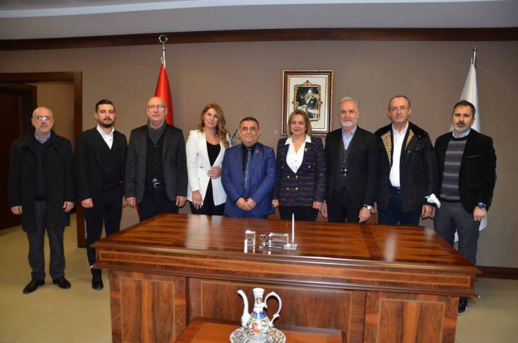 DASİFED Başkan Gül ve ARİAD Yönetimi İTSO’yu Ziyaret Etti “Ekonomideki Son Gelişmeler Değerlendirildi”