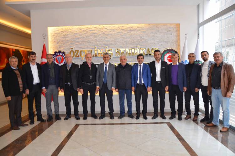 İTSO Yönetiminden Özçelik-İş Sendikası  İskenderun Şube Yönetimine Hayırlı Olsun Ziyareti Güngör; “Tek Amacımız Birlikte Kazanalım, Birlikte Paylaşalım Ama Adaletli Olsun”